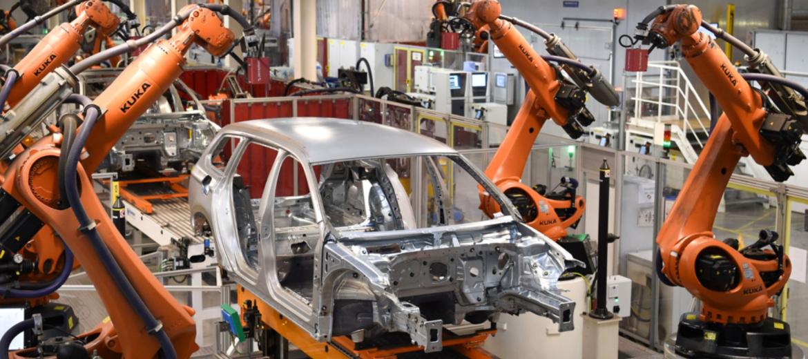L’intelligenza artificiale fa ripensare agli economisti la storia dell’automazione